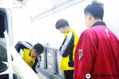 學(xué)子赴企交流學(xué)習(xí) 豐富第二教學(xué)課堂