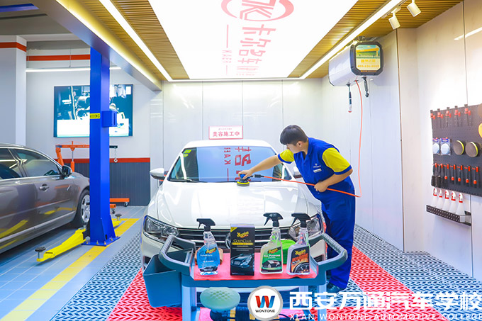 什么行業(yè)容易創(chuàng)業(yè)成功 投入小、回報(bào)高、風(fēng)險(xiǎn)低