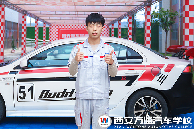 【新創客】王磊 “喜歡干凈、愛上汽車”
