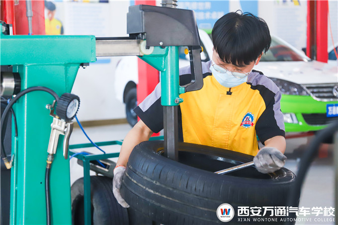 為什么更多初高中生會(huì)選擇搶占春季預(yù)科班？