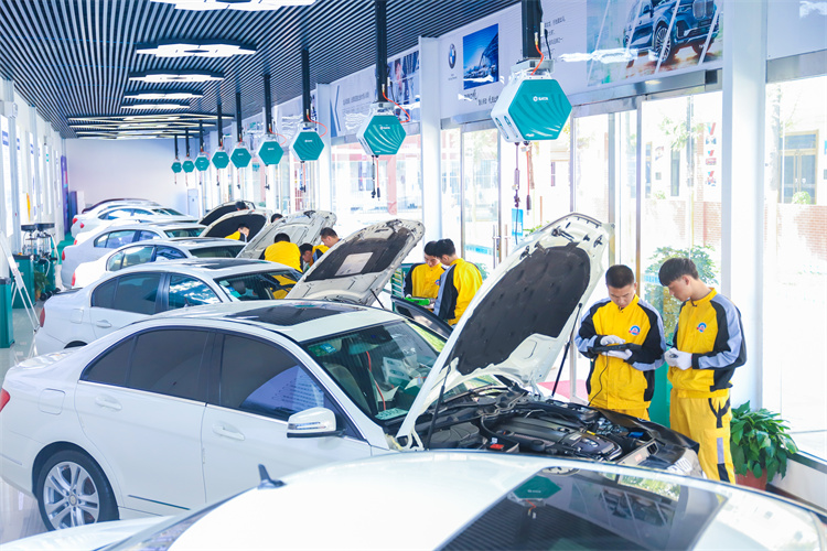 考前擇校季，汽車類專業(yè)就業(yè)方向有哪些？