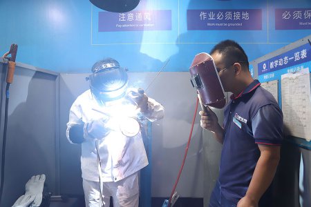 氬弧焊新手入門(mén)教學(xué)，氬弧焊焊接手法與技巧